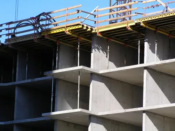 High-rise concrete building structure